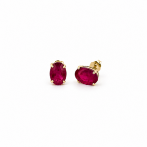 Aretes 14k Oro Amarillo con Rubi natural corte Oval